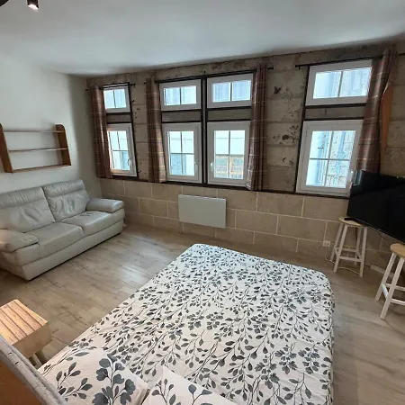 Apartment Grand Dans Le Centre Historique